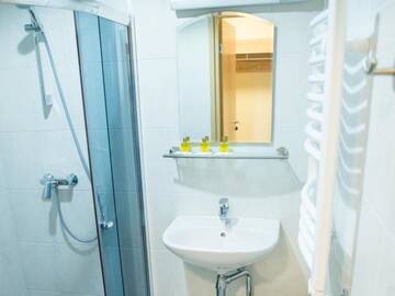 Фото номера Стандартный трехместный номер Отель Ankur Hotell г. Муствеэ 22