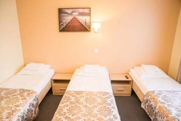 Фото номера Стандартный трехместный номер Отель Ankur Hotell г. Муствеэ 20